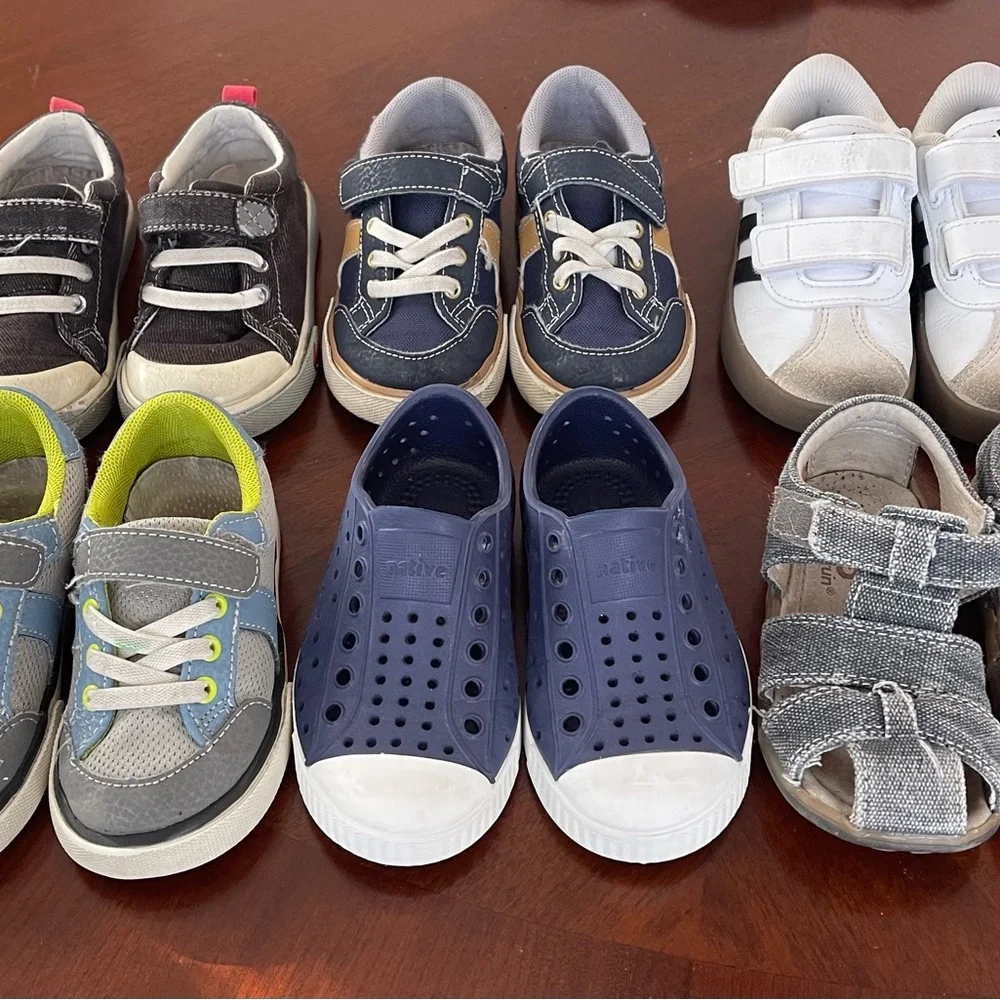 Boys Sz 7 Shoes - 6 pairs! - Picture 2 of 4